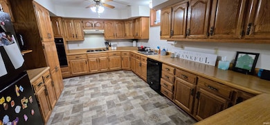 15262 Dover Hill Rd, Loogootee, IN 47553 - photo 6