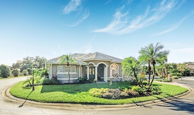 771 Florencia Cir, Titusville, FL 32780 - photo 2