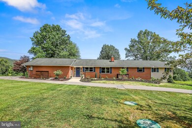 915 Black Gap Rd, Fayetteville, PA 17222 - photo 6