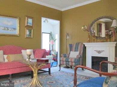 11502 Dyrham Ln, Glenn Dale, MD 20769 - photo 3