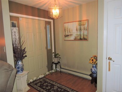 252 Butternut St, Eldred Township, PA 18058 - photo 2