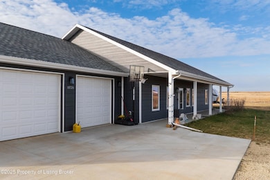 10720 30f St SW, Dickinson, ND 58601 - photo 2