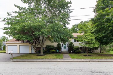 17 Bowen Rd, Rockland, MA 02370 - photo 2