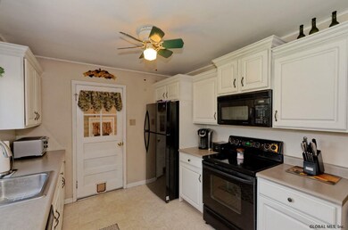 3 Mullen Dr, Schenectady, NY 12306 - photo 7