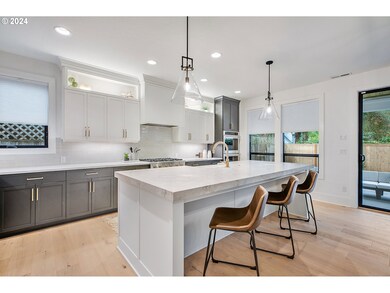 5527 SW Childs Rd, Lake Oswego, OR 97035 - photo 6