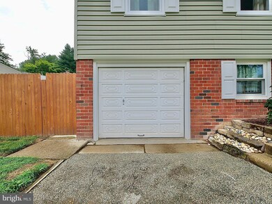 1057 Georgetown Rd, Swarthmore, PA 19081 - photo 3