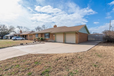 1617 N Charles St, Wichita, KS 67203 - photo 3