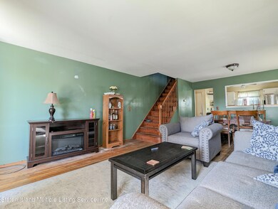 3811 Hylan Blvd, Staten Island, NY 10308 - photo 3