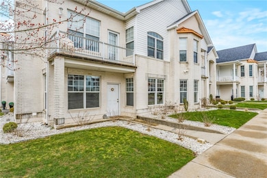 216 Adams Pointe Blvd unit 10, Mars, PA 16046 - photo 4