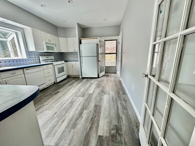 142 Langdon Ave unit 1, Watertown, MA 02472 - photo 3