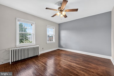 113 35th St NE, Washington, DC 20019 - photo 4