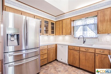 1280 Quail Run Dr, Troy, TX 76579 - photo 5