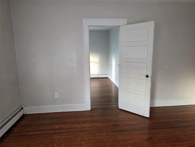 320 Odell Ave unit 2nd floor, Endicott, NY 13760 - photo 4