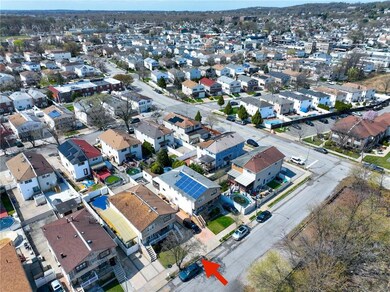 18 Rowan Ave, Staten Island, NY 10306 - photo 7