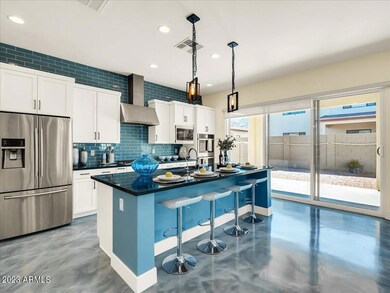 20-919 East Paseo Way-23