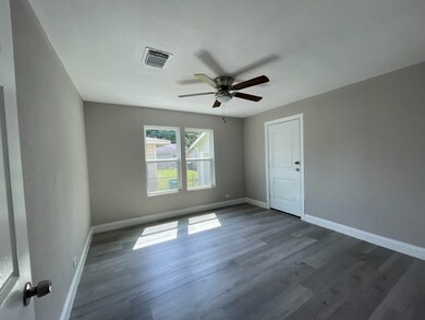 3318 Hardie St, Houston, TX 77026 - photo 7