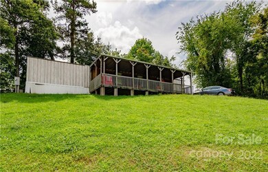 8 Harmony Ln, Leicester, NC 28748 - photo 4