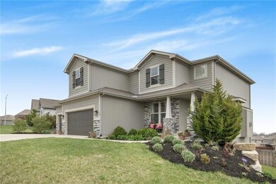 1305 Summit Ln, Lansing, KS 66043 - photo 2