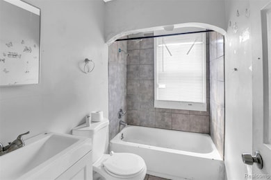 15703 Ardmore St, Detroit, MI 48227 - photo 5