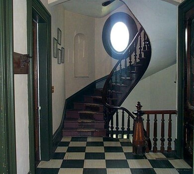 729 W 6th St, Davenport, IA 52802 - photo 7