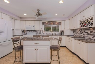 10 Country Ln, Oxford, MA 01540 - photo 4