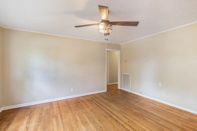 1759 S Park Dr, Alvin, TX 77511 - photo 4