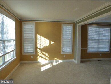 13 Wedge Ct, Pottstown, PA 19464 - photo 4