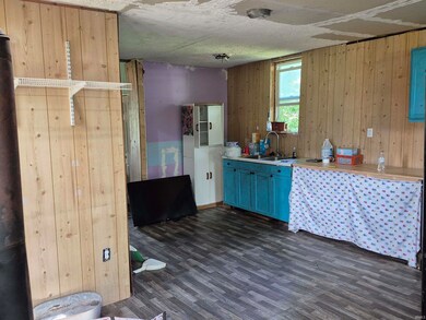 315 Short St, Argos, IN 46501 - photo 6