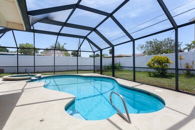 530 Capri Rd-12