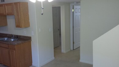 325 S Pioneer unit 325L, Mesa, AZ 85204 - photo 3