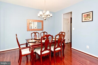 2651 Taffrail Way, Woodbridge, VA 22191 - photo 5