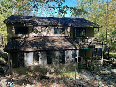 2242 Apley Ct, Bushkill, PA 18324 - photo 3