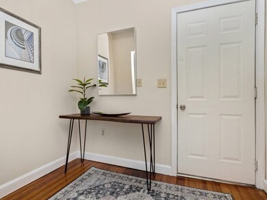 4061 Washington St unit 3, Roslindale, MA 02131 - photo 2