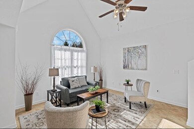 325 Preservation Cir, Johnson City, TN 37601 - photo 3