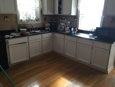 5125 W Wellington Ave, Chicago, IL 60641 - photo 3