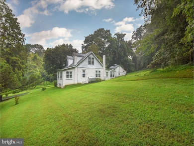 829 Creek Rd, Kennett Square, PA 19348 - photo 2