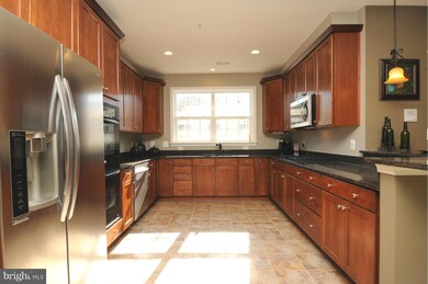 42597 Hollyhock Terrace, Ashburn, VA 20148 - photo 5