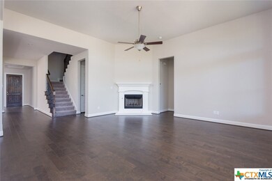 952 Carriage Loop, New Braunfels, TX 78132 - photo 5