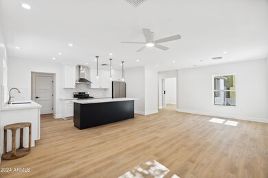 2020 N 23rd St, Phoenix, AZ 85006 - photo 4