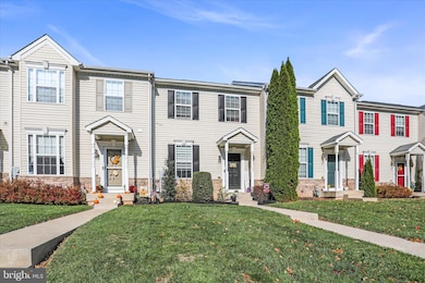 357 Bruaw Dr unit 17, York, PA 17406 - photo 3