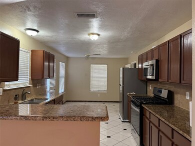 6718 Sutton Meadows Dr, Houston, TX 77086 - photo 7