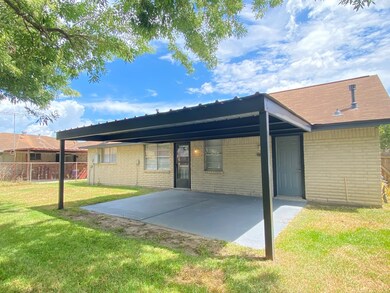 3503 Otterbury Dr, Houston, TX 77039 - photo 2