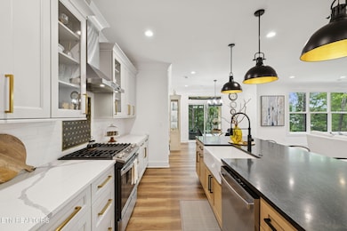 23-web-or-mls-5477 Zion - 023