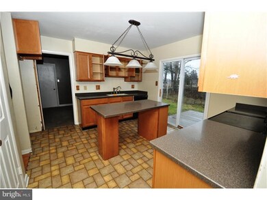 355 N Main St, Sellersville, PA 18960 - photo 4