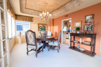 Formal Dining