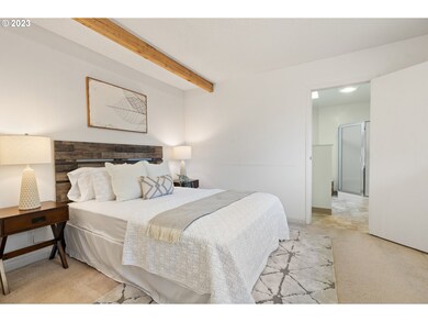 12675 SW Faircrest St, Portland, OR 97225 - photo 5