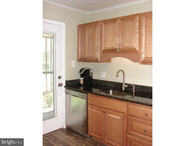 2916 W Washington St, Allentown, PA 18104 - photo 5