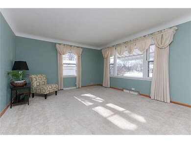 LIVING ROOM HARDWOODS UNDER CARPET