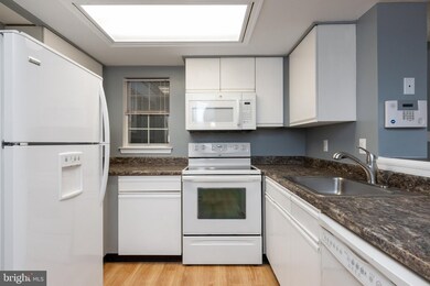 14227 Bowsprit Ln unit 509, Laurel, MD 20707 - photo 2