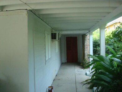3209 Grand Rte Saint John St unit 1/2, New Orleans, LA 70119 - photo 2